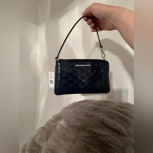 SOLD - MICHAEL KORS PATENT MONOGRAM JET SET WRISTLET WALLET BAG PURSE